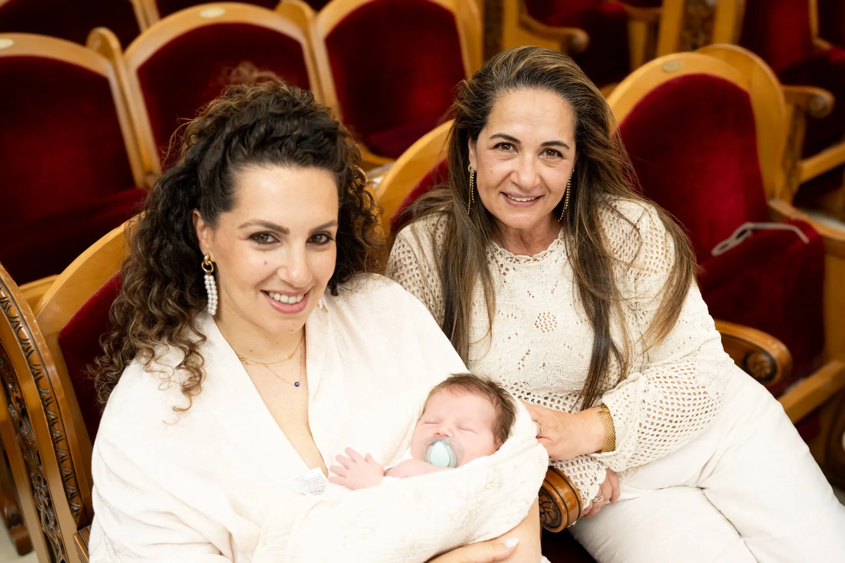רגע מתוך הסדנה אמא ואמא
